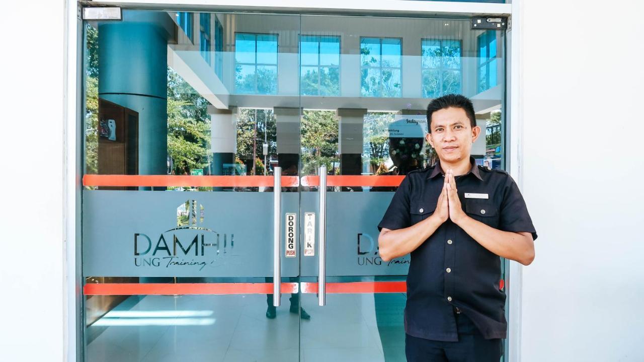 Training Centre Damhil Ξενοδοχείο Gorontalo Εξωτερικό φωτογραφία